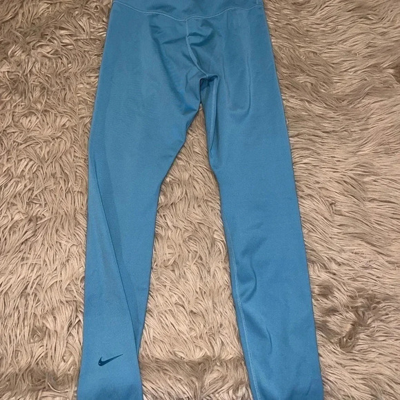 Nike size xs blue leggings similar to Nike yoga line - Picture 3 of 4